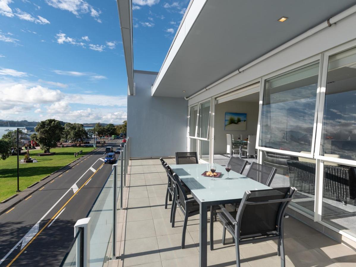 Sail Away - Waterfront Paihia Holiday Apartment Buitenkant foto