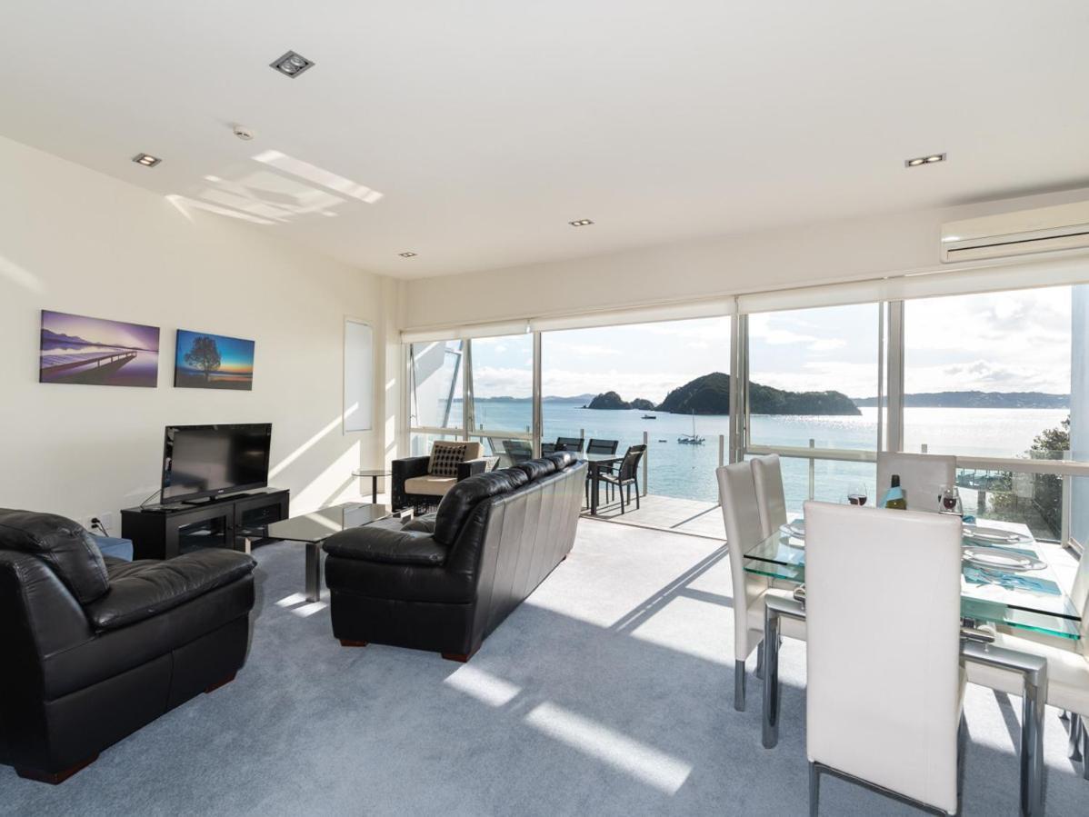 Sail Away - Waterfront Paihia Holiday Apartment Buitenkant foto