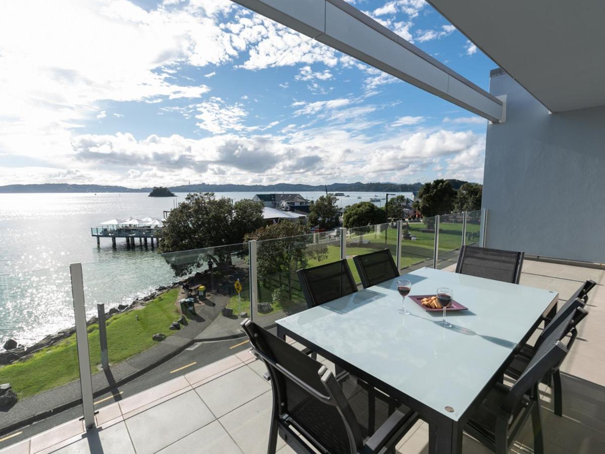 Sail Away - Waterfront Paihia Holiday Apartment Buitenkant foto